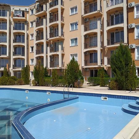 Byala Cozy Apartment Экстерьер фото