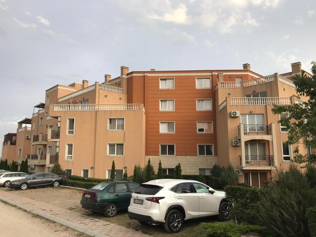 Byala Cozy Apartment Экстерьер фото